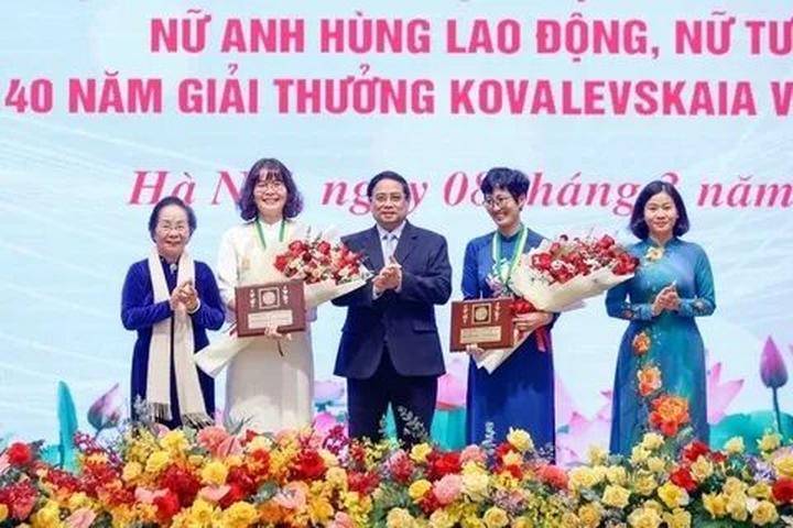 Khám phá thế giới, kiếm tiền từ đam mê: Hotspot Matrix và Vlogger du lịch
